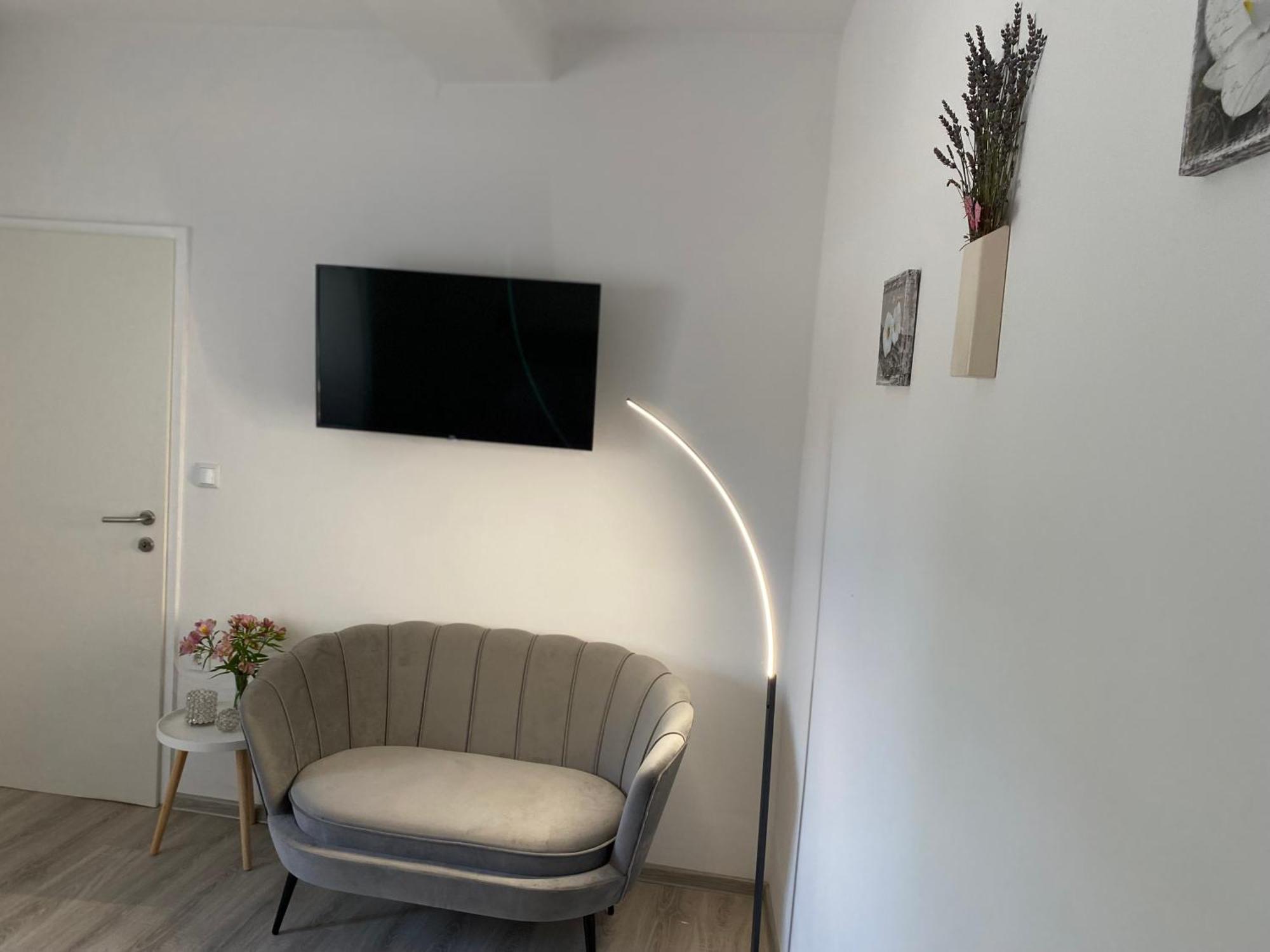 חוואר Apartments Dalia House מראה חיצוני תמונה